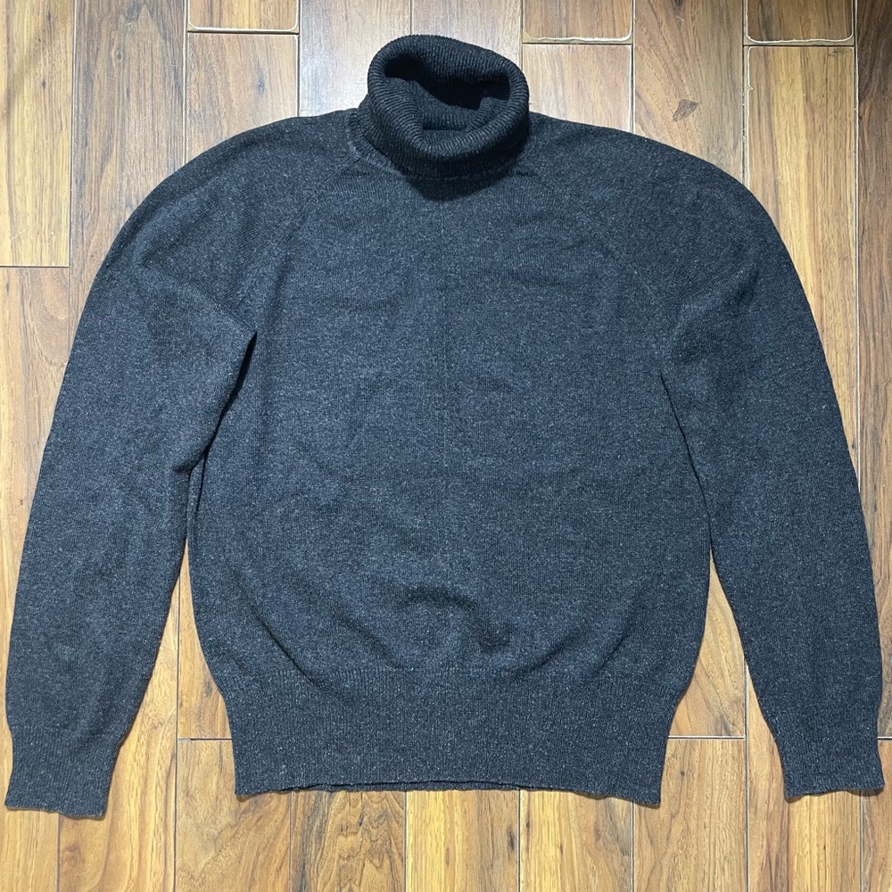 Charcoal Silk Cashmere Blend Turtleneck Casual Corner Sweater Classic-M